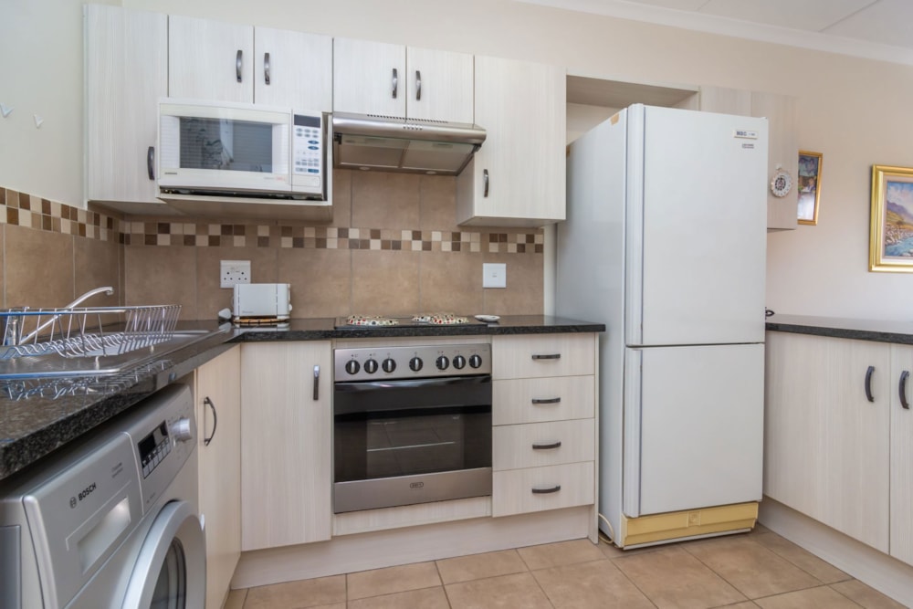 Retirement apartment sold in Featherbrooke Hills Retirement Village - 1KR1687958 Retirement apartment sold in Featherbrooke Hills Retirement Village - 1KR1687958