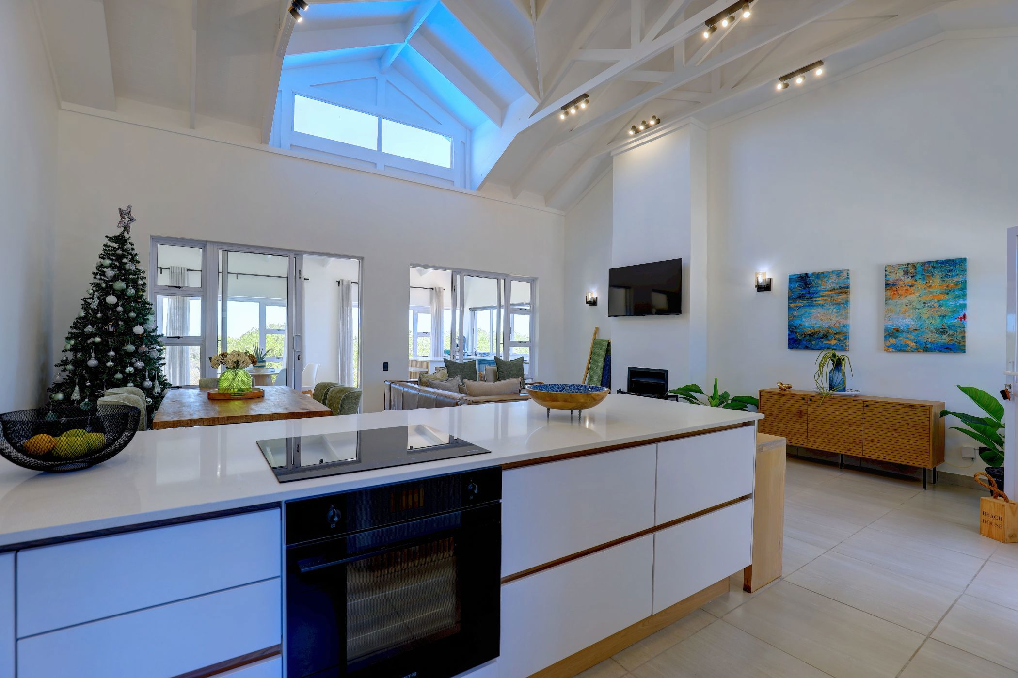 House for sale in Pinnacle Point Golf Estate - 1MB1686967