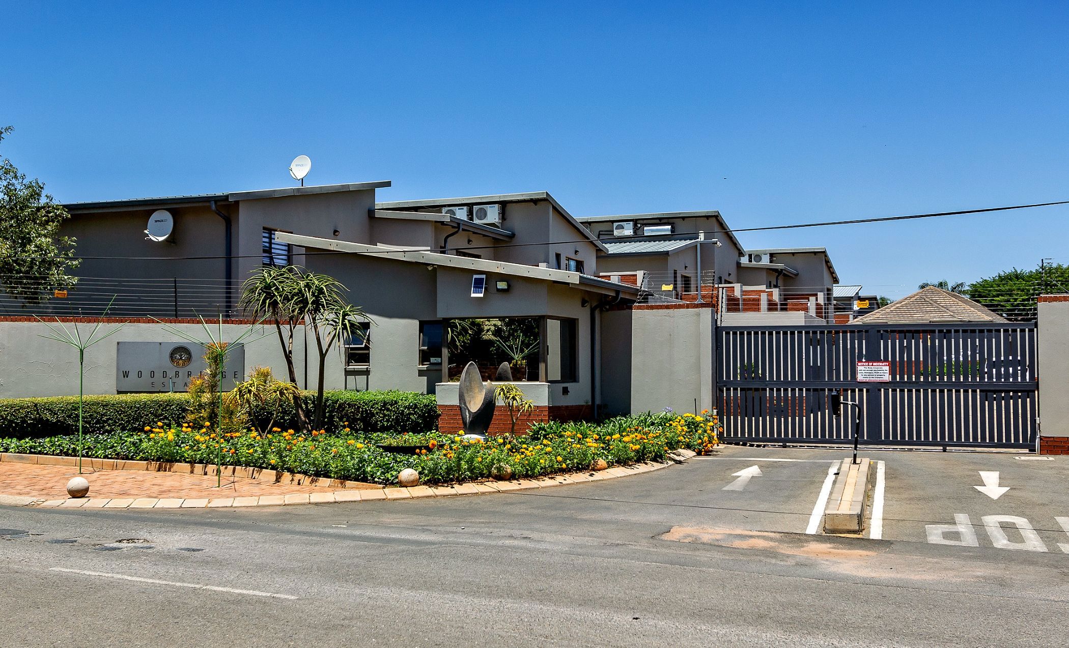 Townhouse let in Glen Marais - ENL1687401