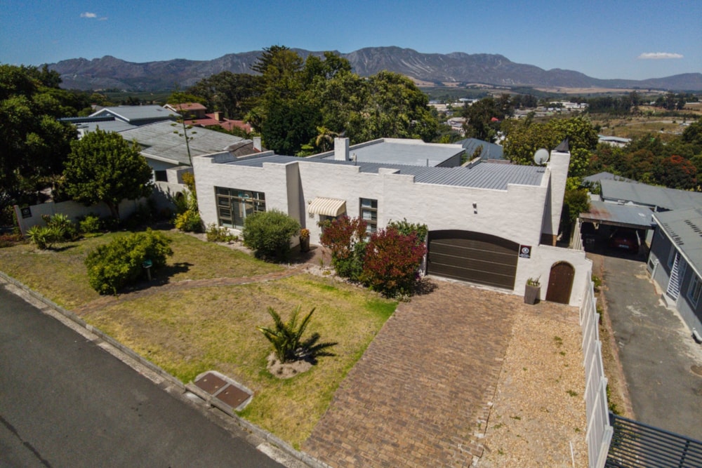 House for sale in Grabouw - TK1684472