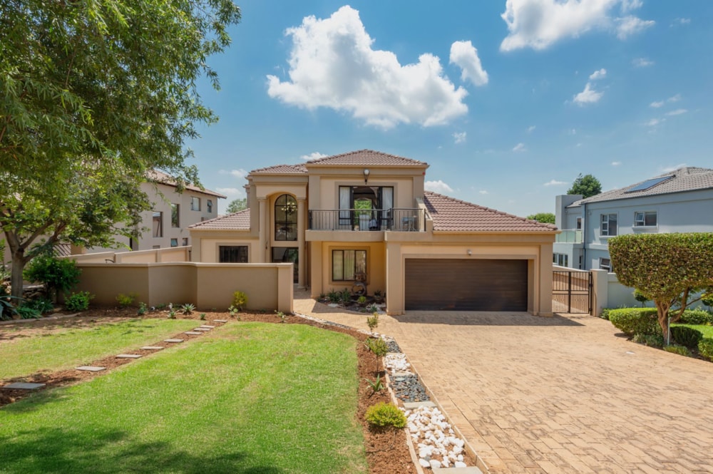 House for sale in Aspen Hills Nature Reserve - 1GV1603133 House for sale in Aspen Hills Nature Reserve - 1GV1603133