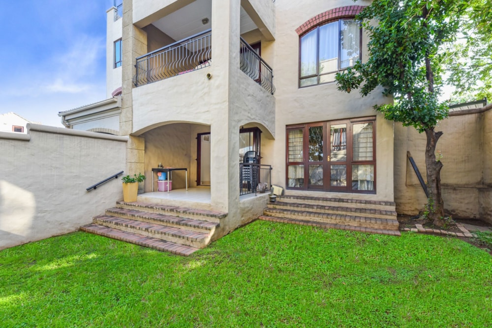 Apartment sold in Paulshof - FW1686970 Apartment sold in Paulshof - FW1686970