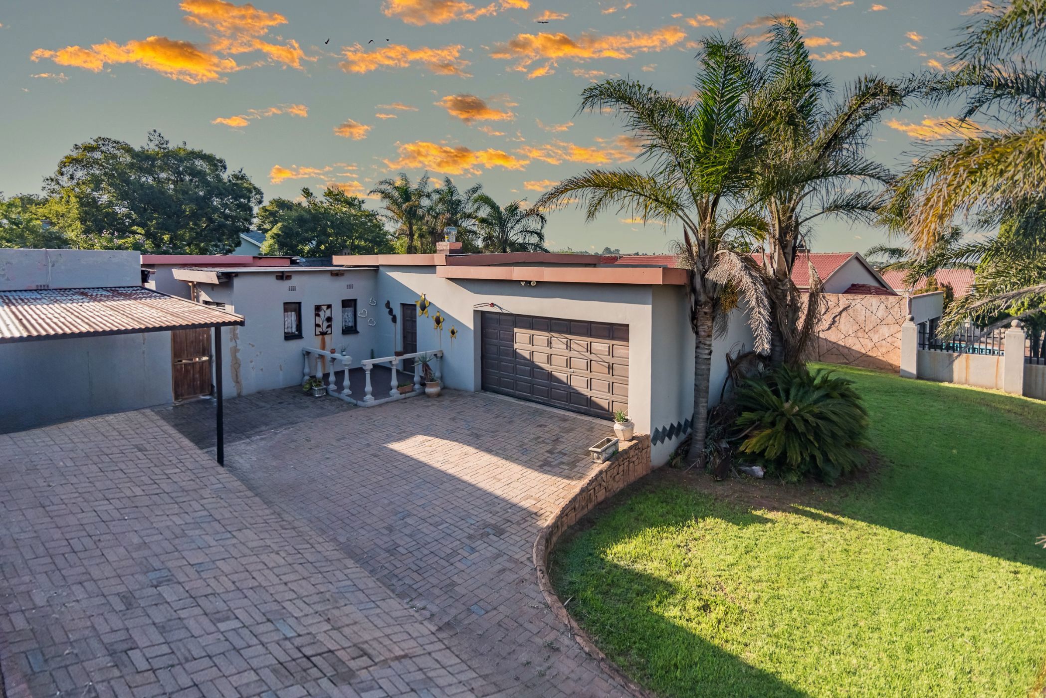 House sold in Silverfields - 1KR1687419