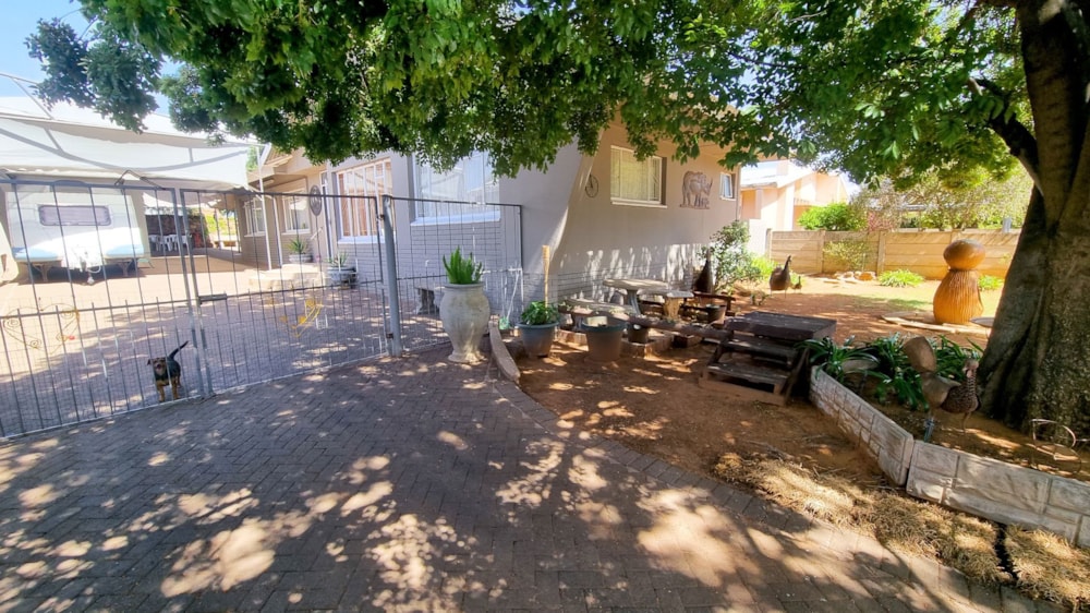House sold in Uitsig, Bloemfontein - 1BX1686720 House sold in Uitsig, Bloemfontein - 1BX1686720