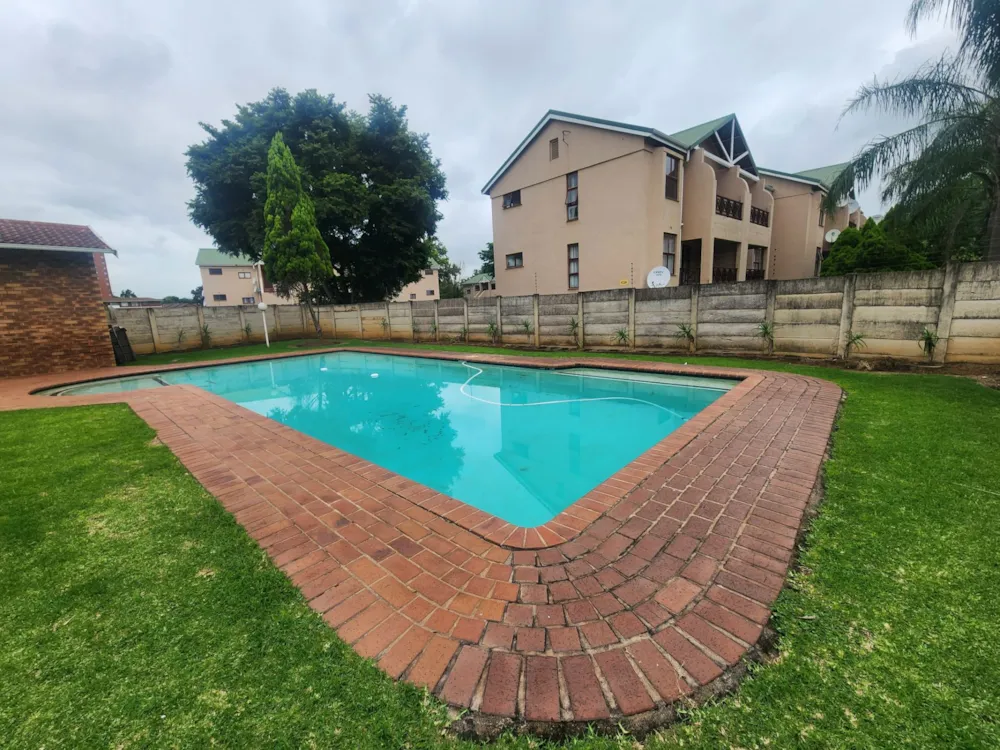 Apartment for sale in Pelham - 1PM1685938