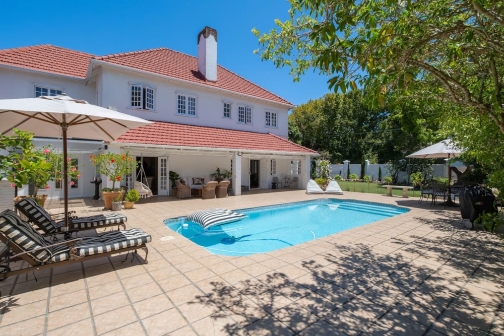 Double-storey house sold in Rondebosch - KW1688100 Double-storey house sold in Rondebosch - KW1688100