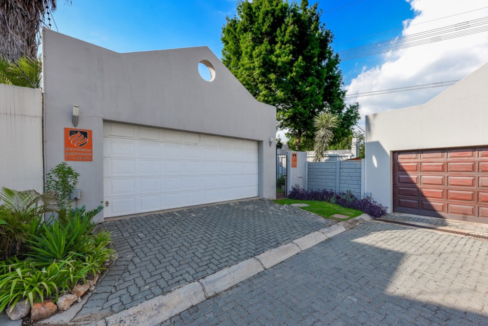 House sold in Paulshof - FW1687791 House sold in Paulshof - FW1687791