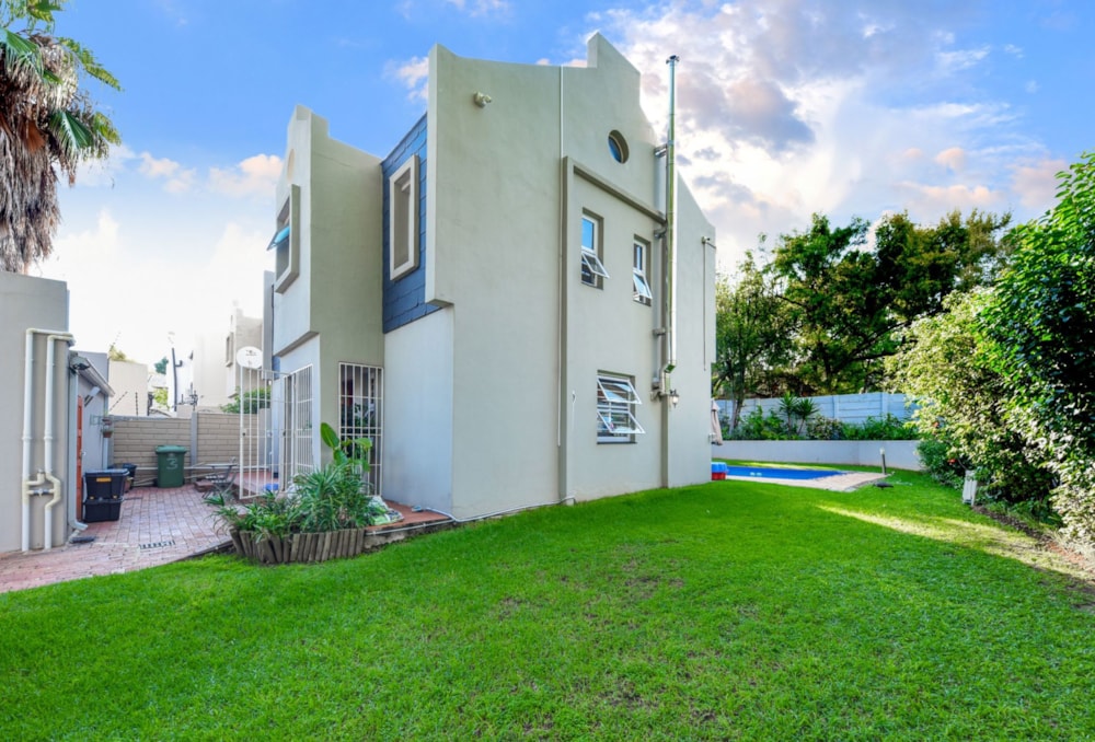 House sold in Paulshof - FW1687791 House sold in Paulshof - FW1687791