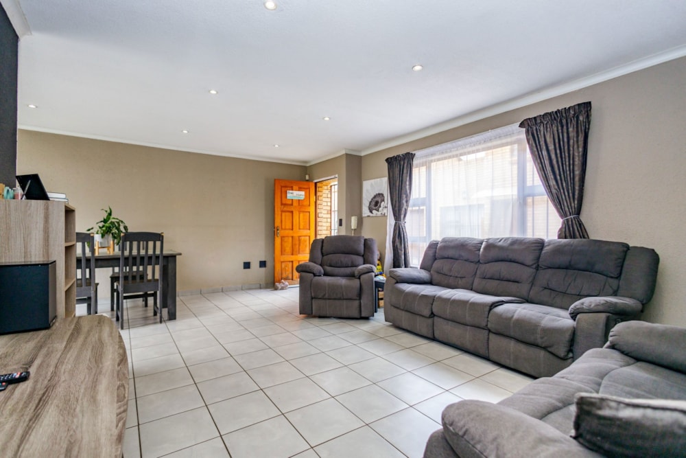 Apartment sold in Brackenhurst - 1GV1685688 Apartment sold in Brackenhurst - 1GV1685688