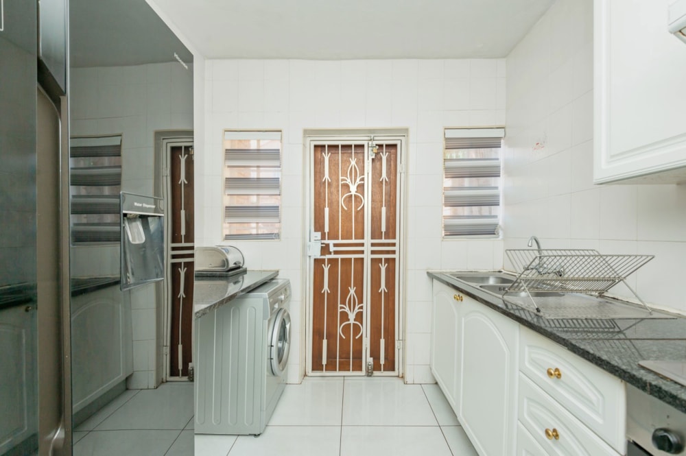 Townhouse for sale in Mondeor - 1GV1687276 Townhouse for sale in Mondeor - 1GV1687276