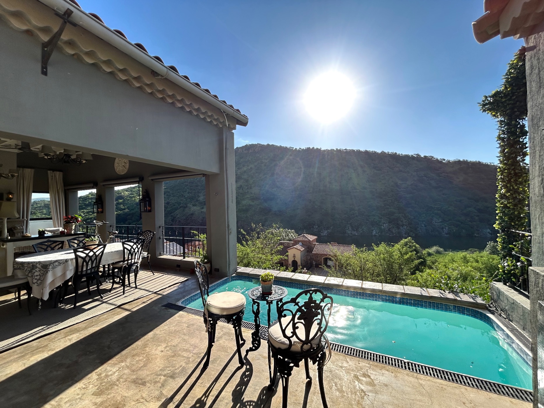 House sold in Estate D Afrique - 1HR1688432