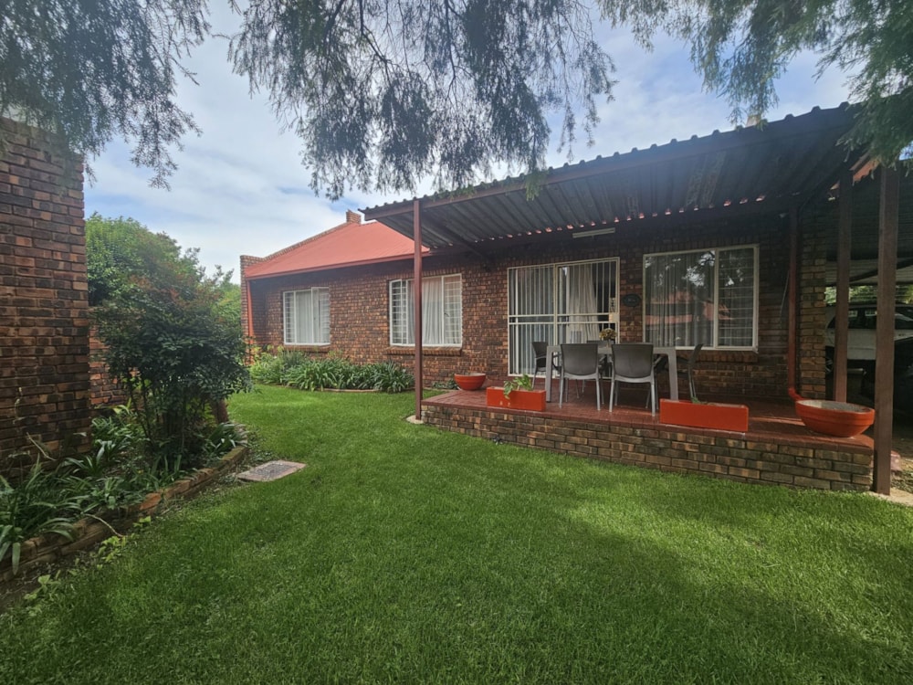 Security complex home let in Ifafi - 1HR1686322 Security complex home let in Ifafi - 1HR1686322