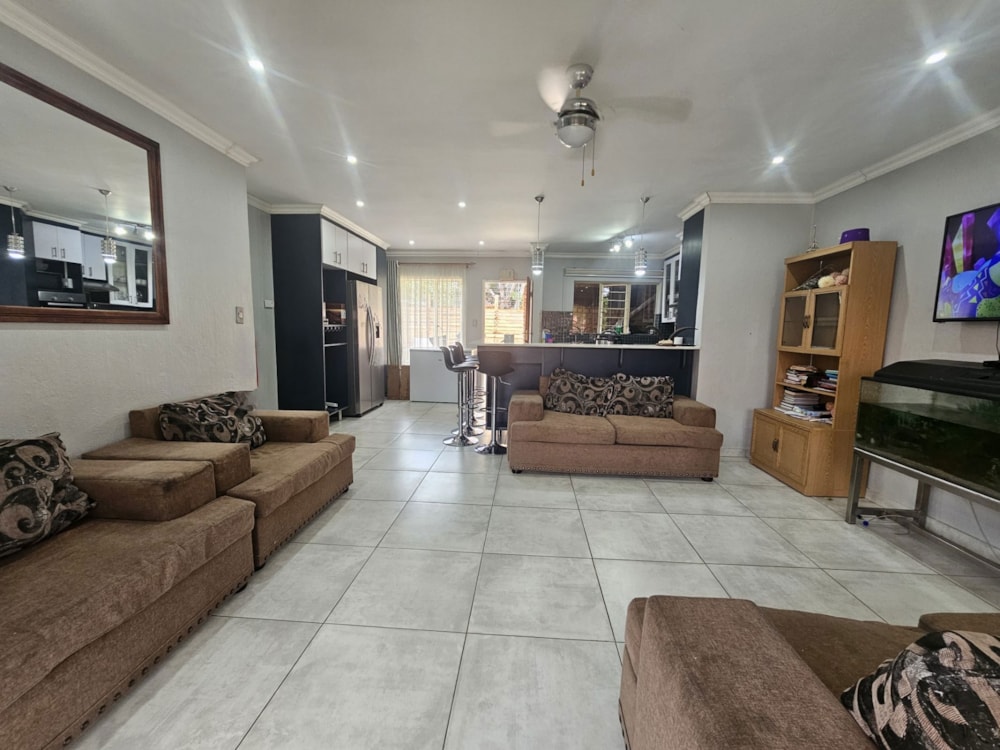 Security complex home let in Ifafi - 1HR1686322 Security complex home let in Ifafi - 1HR1686322