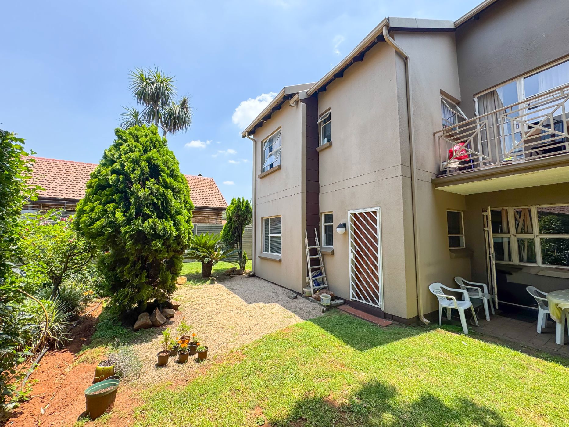 Apartment for sale in Pomona - KTP1687850