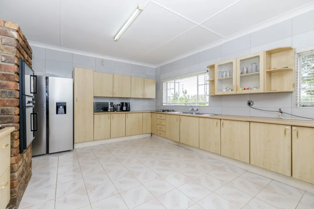 House let in Birchleigh - ENL1725494