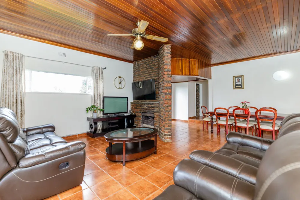 House let in Birchleigh - ENL1725494