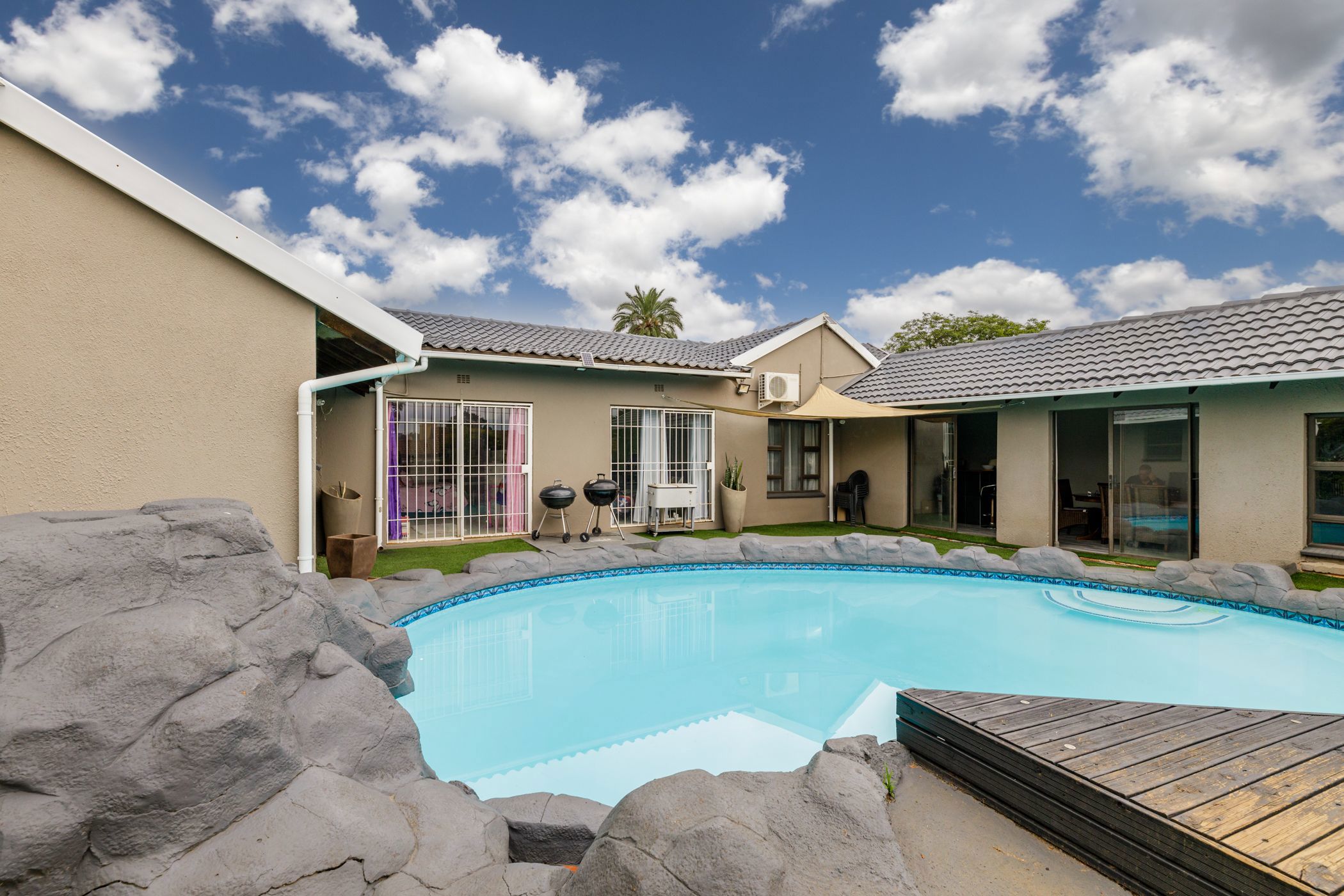 House sold in Birchleigh North - KTP1685905