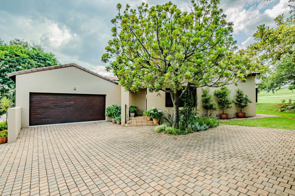 Golf estate house sold in Waterkloof Ridge - PT1687472