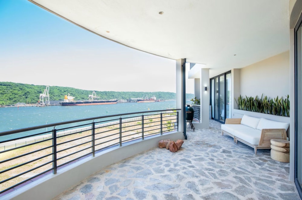 Penthouse apartment for sale in Point Waterfront Durban - 1DA1685678