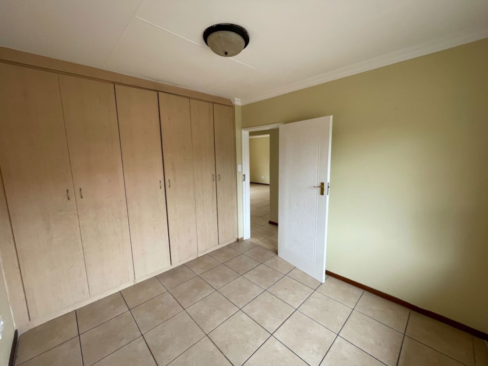 Apartment let in Silverton - PTL1686551 Apartment let in Silverton - PTL1686551