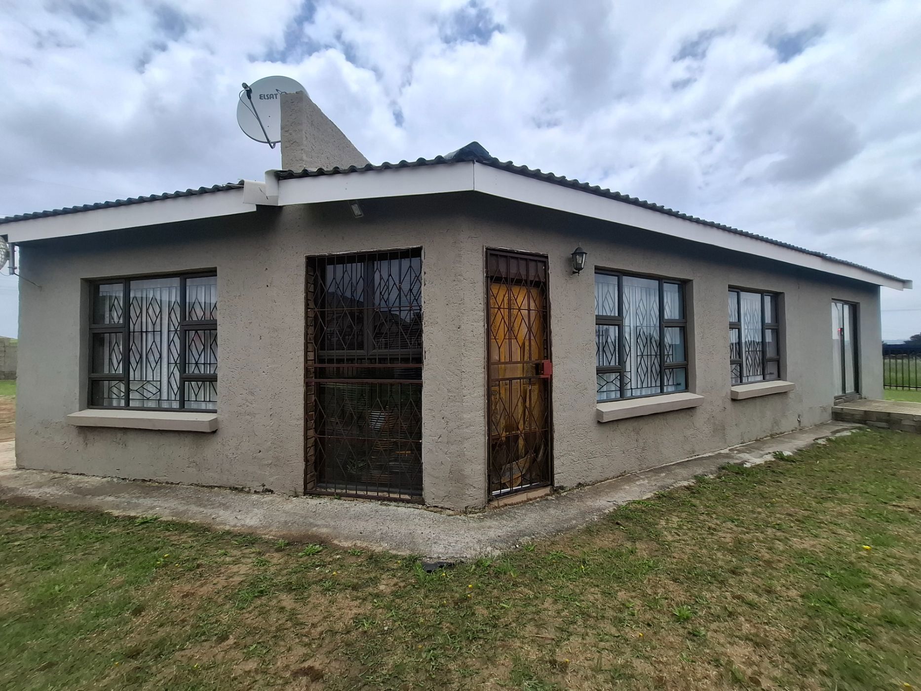 House for sale in Bakenpark - 1BTH1688675