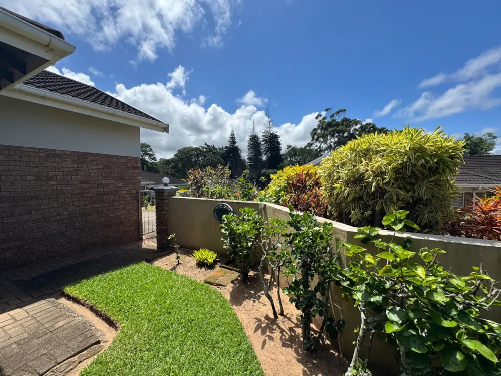 Townhouse sold in Uvongo - 1PX1588362 Townhouse sold in Uvongo - 1PX1588362