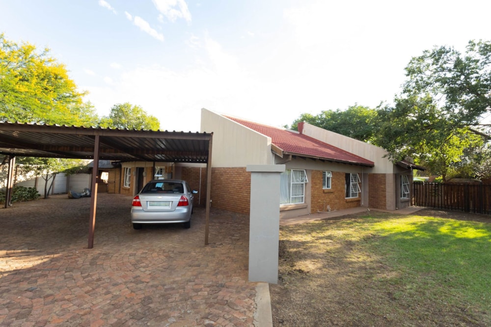 House for sale in Langenhovenpark - 1BX1683022 House for sale in Langenhovenpark - 1BX1683022