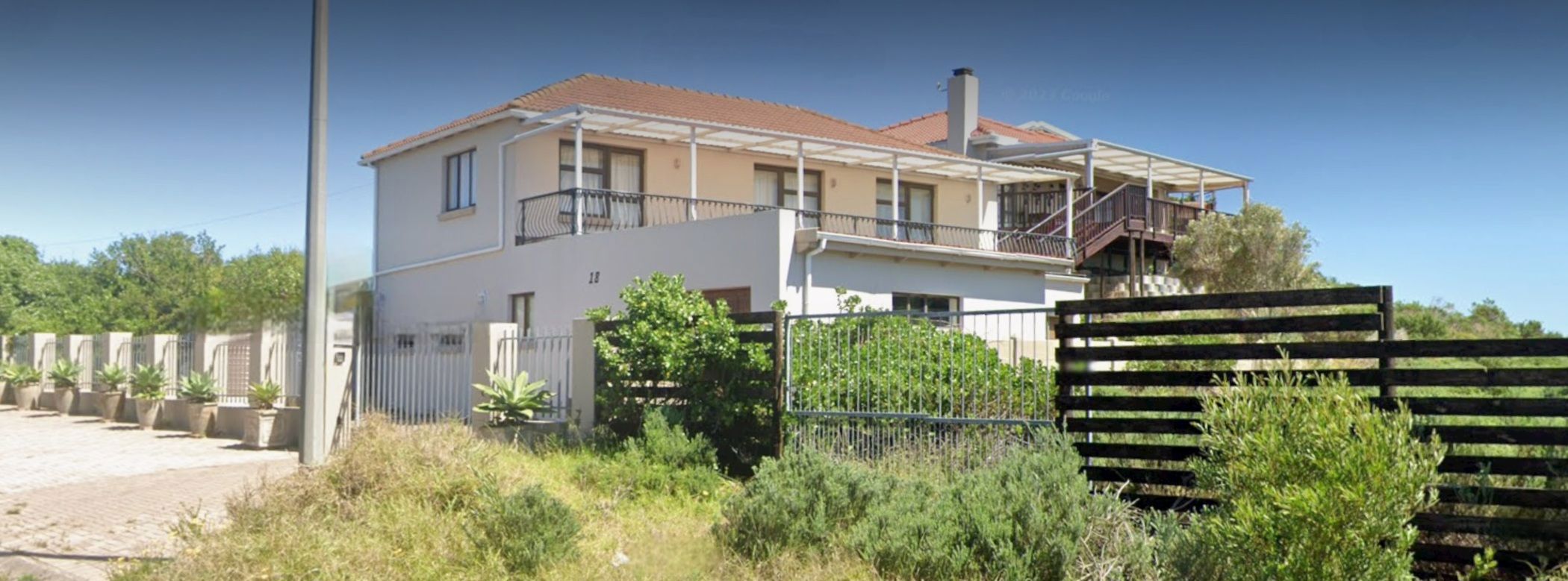 House to rent in Paradise Beach, Jeffreys Bay - 1JF1687952