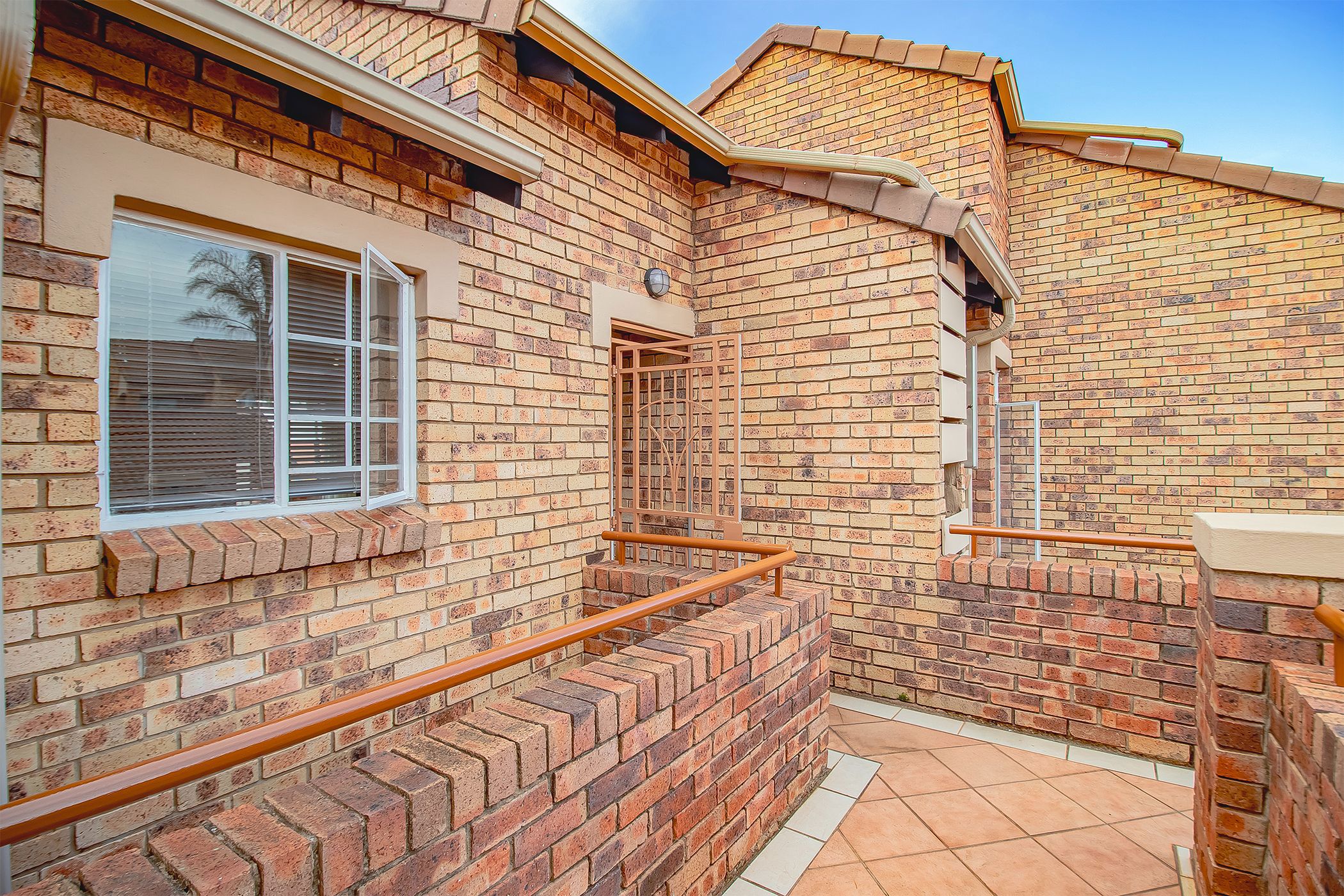 Apartment sold in Mooikloof Ridge - PT1673265