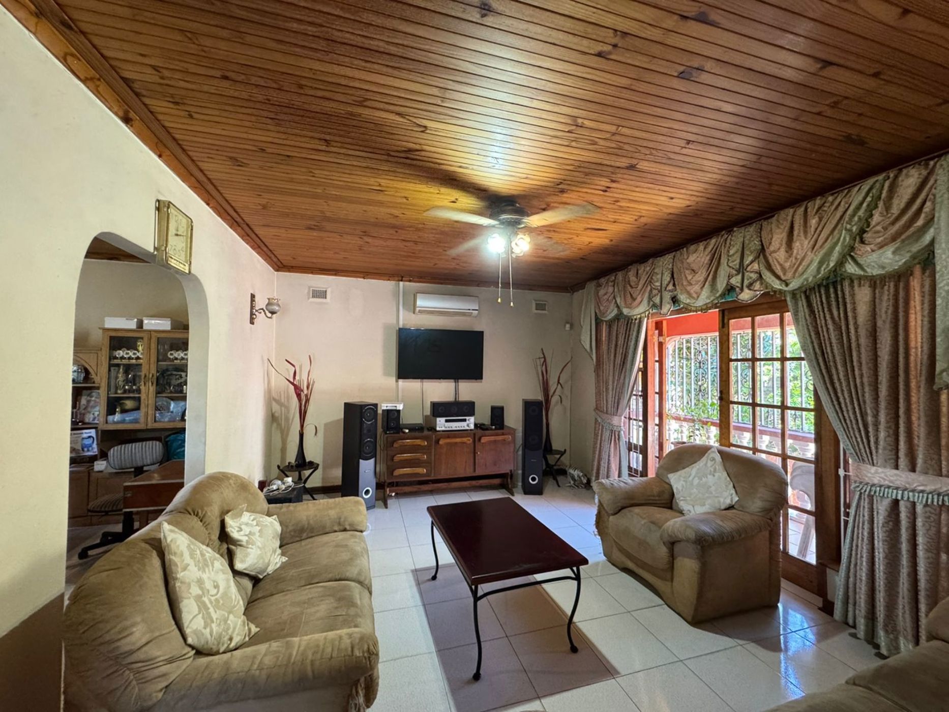 House for sale in Morningside, Durban - 1DA1648223