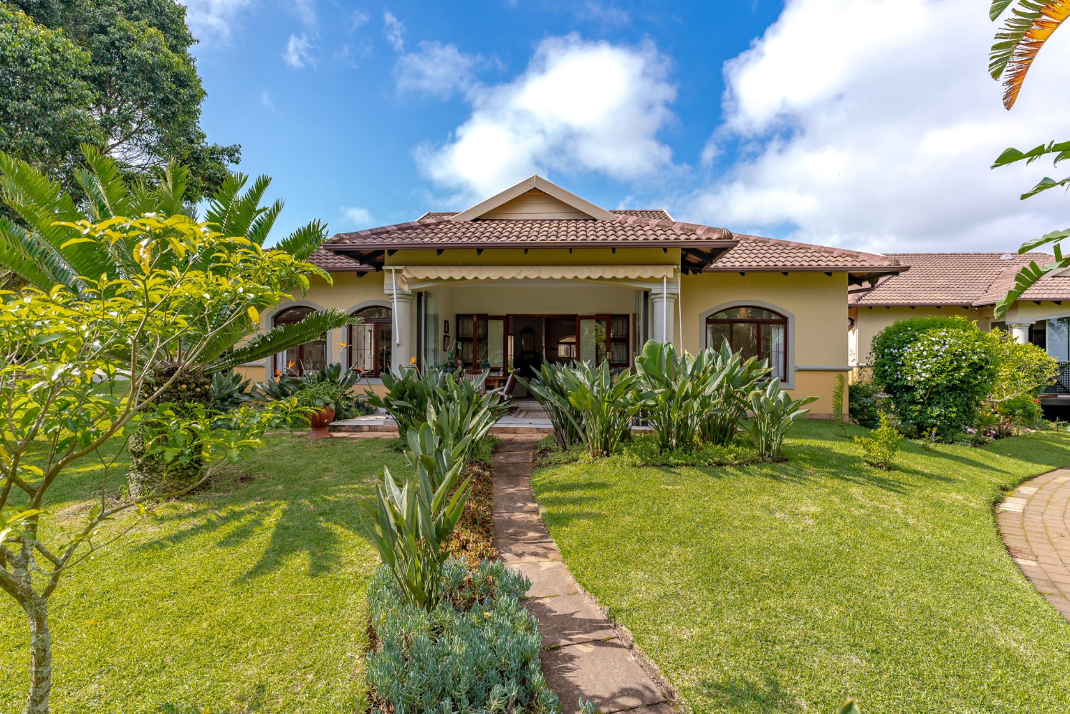 House sold in Le Domaine Estate - 1KF1687913