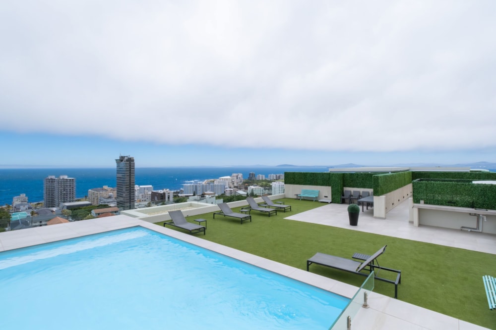 Apartment sold in Sea Point - AS1688379