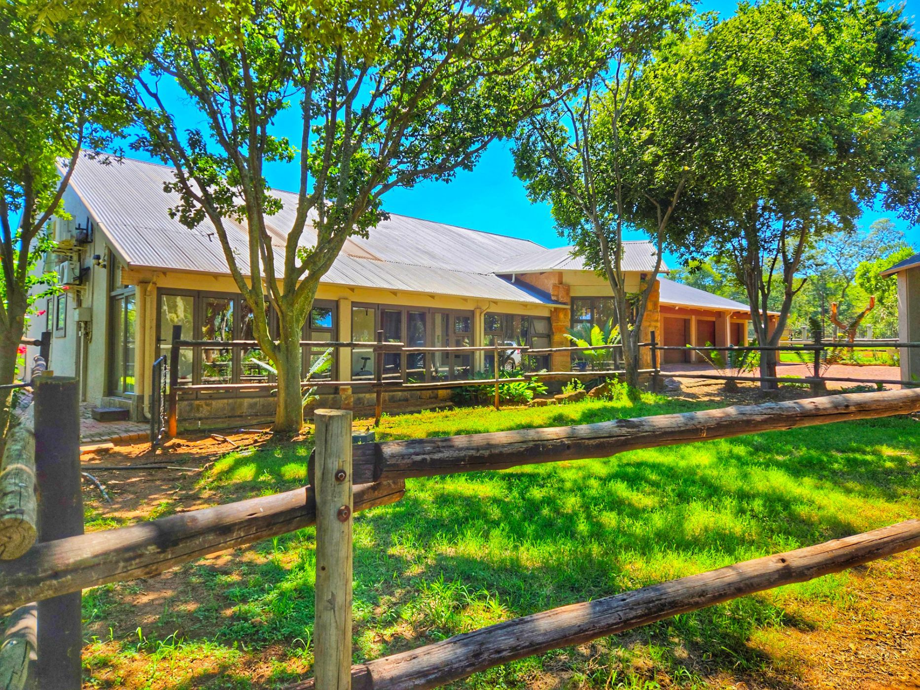 House for sale in Mooikloof - PT1688131