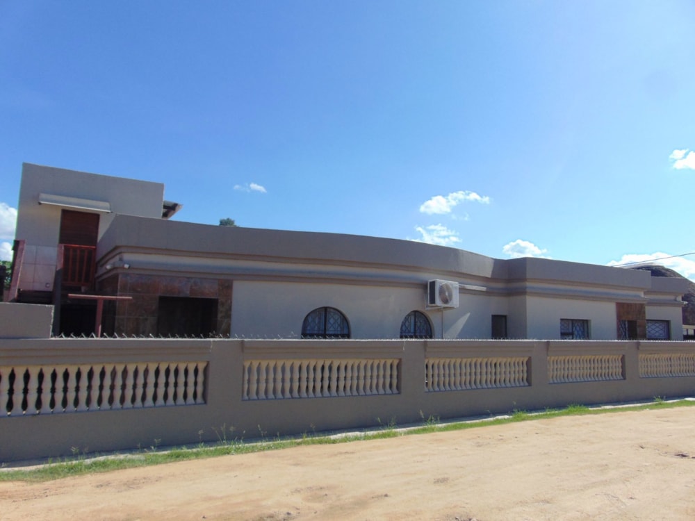 House for sale in Tekwane South - 1NS1680039