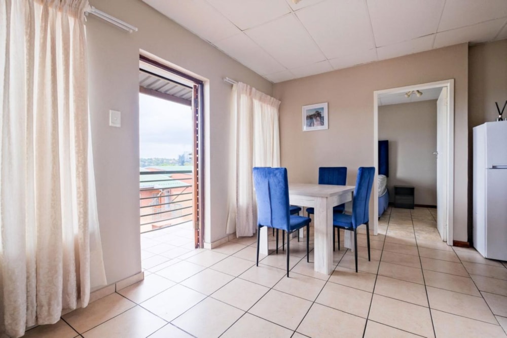 Apartment sold in Braamfontein Werf - GRE1685958 Apartment sold in Braamfontein Werf - GRE1685958