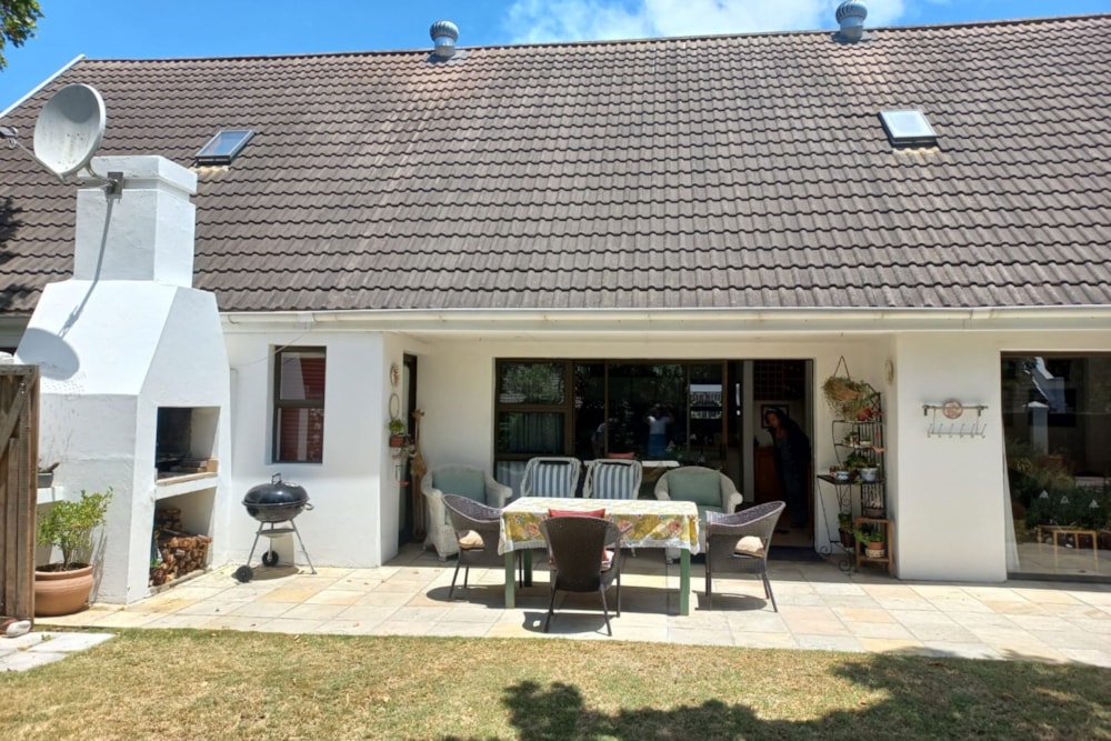 House sold in Village - 1SA1685248 House sold in Village - 1SA1685248