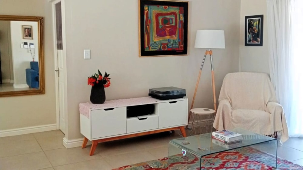 House let in Fish Hoek - FHL1714475 House let in Fish Hoek - FHL1714475