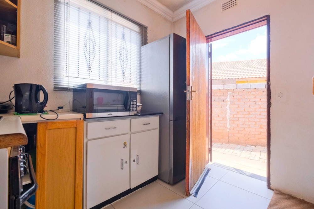 House sold in Dobsonville - RDT1685420