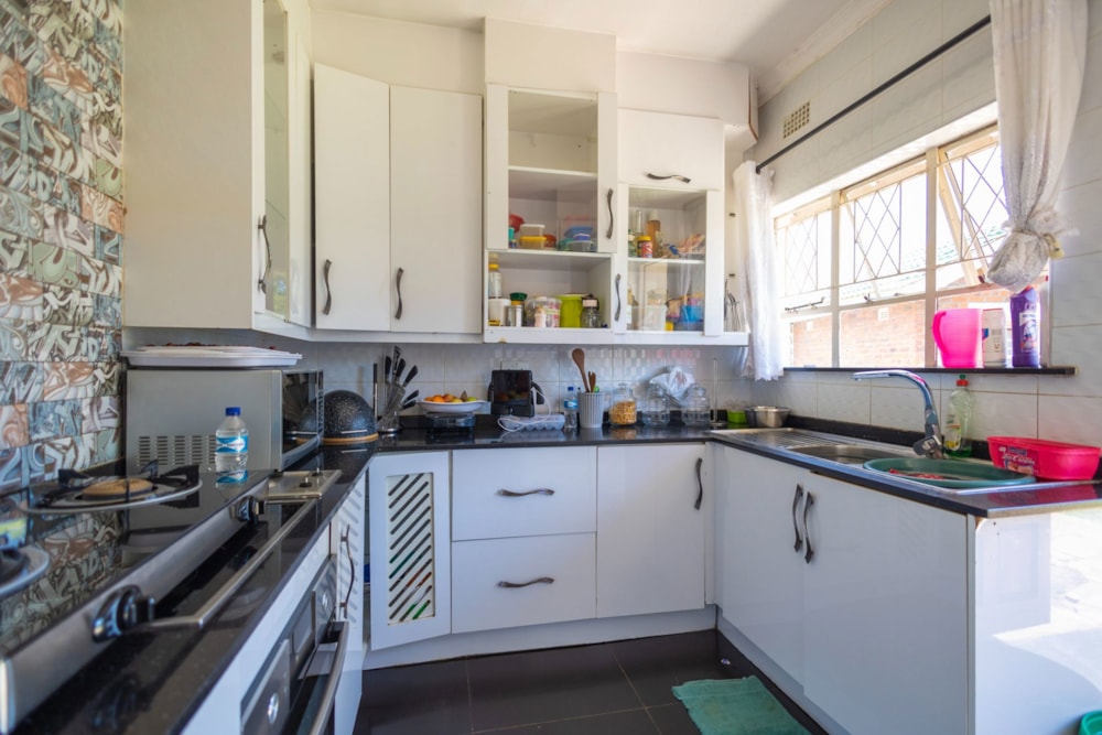 House sold in Sunridge, Zimbabwe - 3ZB1685583 House sold in Sunridge, Zimbabwe - 3ZB1685583