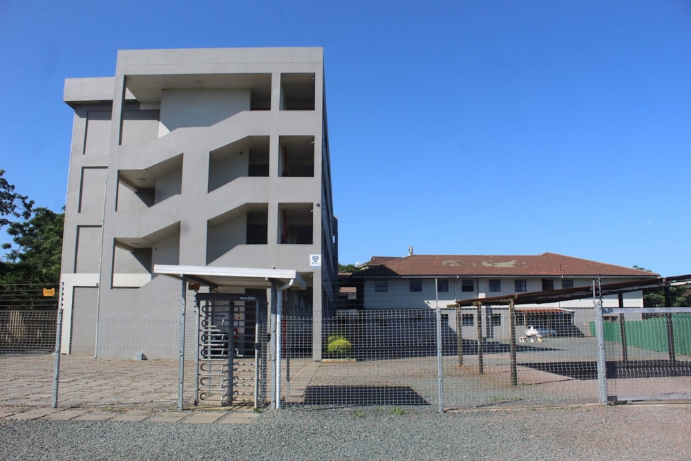 Commercial flats for sale in Montclair, KwaZulu-Natal - 1DA1685679 Commercial flats for sale in Montclair, KwaZulu-Natal - 1DA1685679