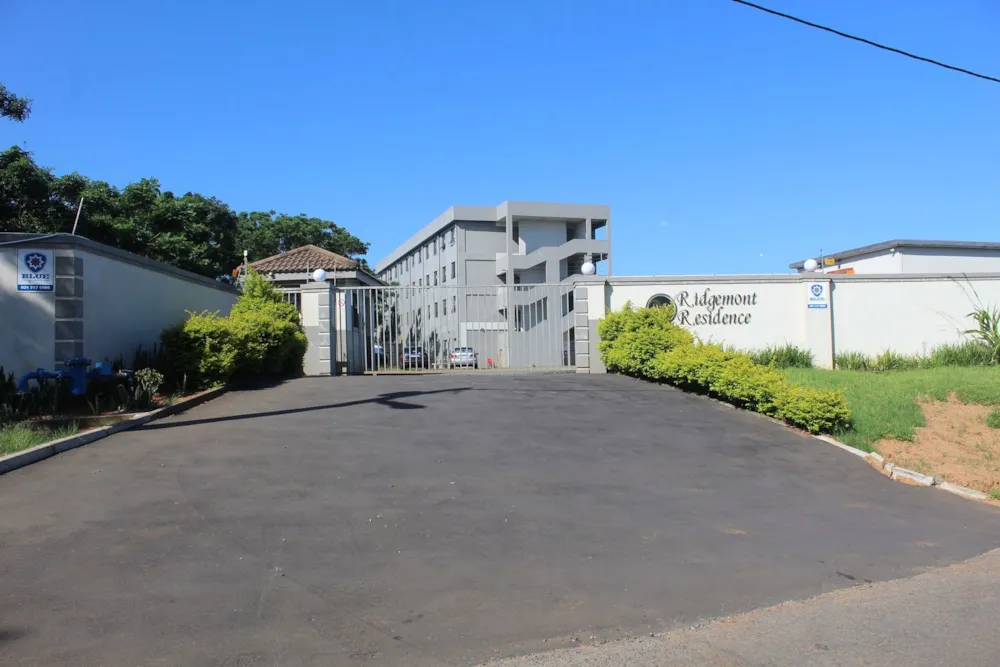 Commercial flats for sale in Montclair, KwaZulu-Natal - 1DA1685679 Commercial flats for sale in Montclair, KwaZulu-Natal - 1DA1685679