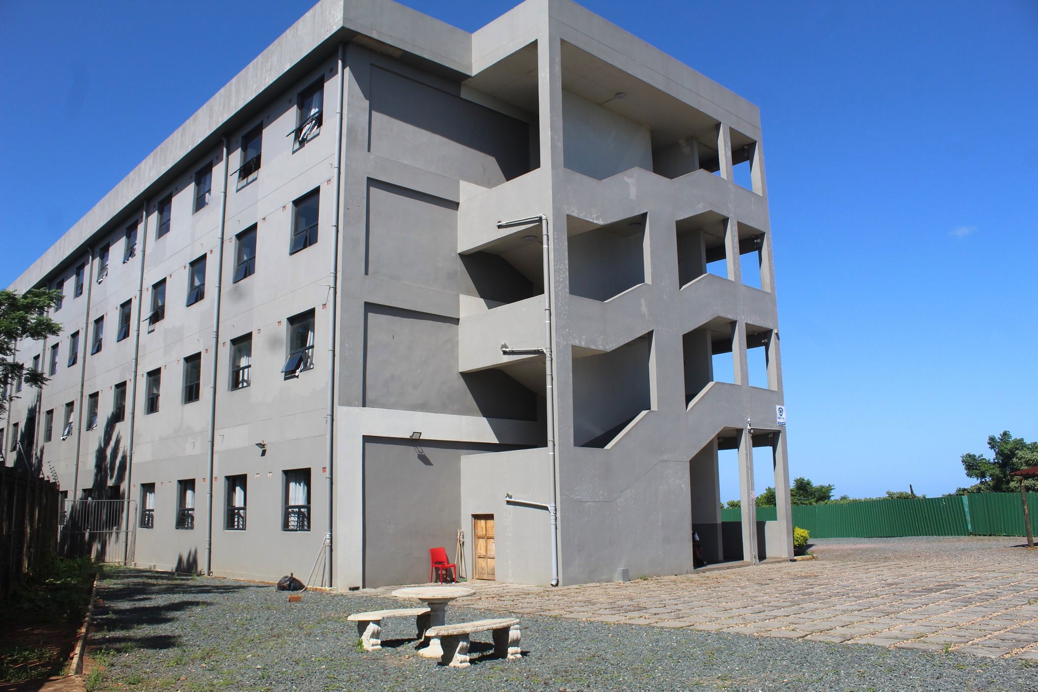 Commercial flats for sale in Montclair, KwaZulu-Natal - 1DA1685679