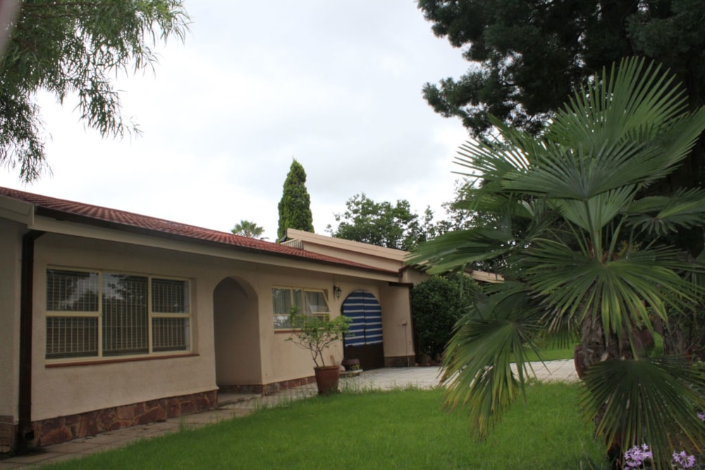 House for sale in Bester - PRN1685774