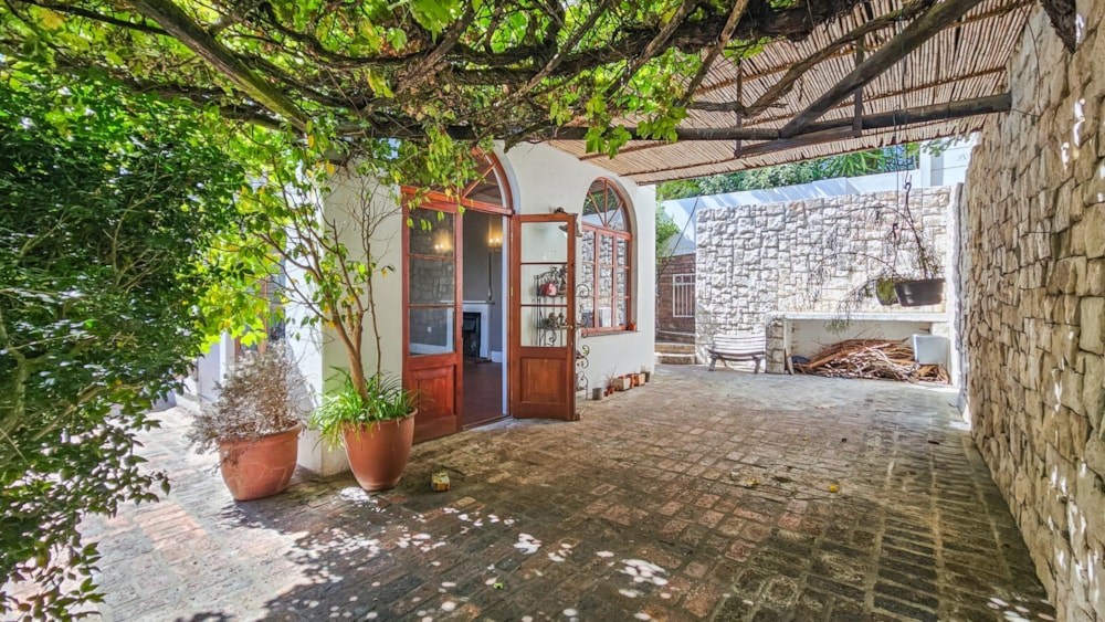 House for sale in Paarl - TK1735879 House for sale in Paarl - TK1735879