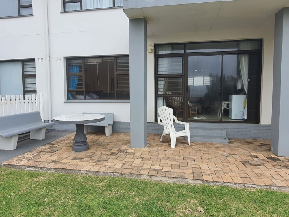 Apartment for sale in Glenmore Beach - 1PD1685939