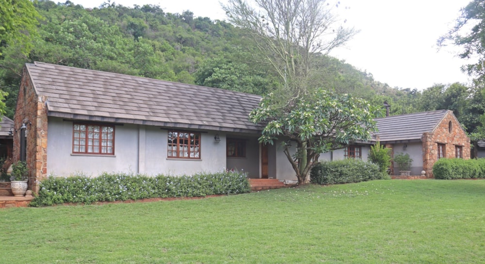 Mixed use farm for sale in Lydenburg Rural (Mashishing Rural)  - 1LY1687156 Mixed use farm for sale in Lydenburg Rural (Mashishing Rural)  - 1LY1687156