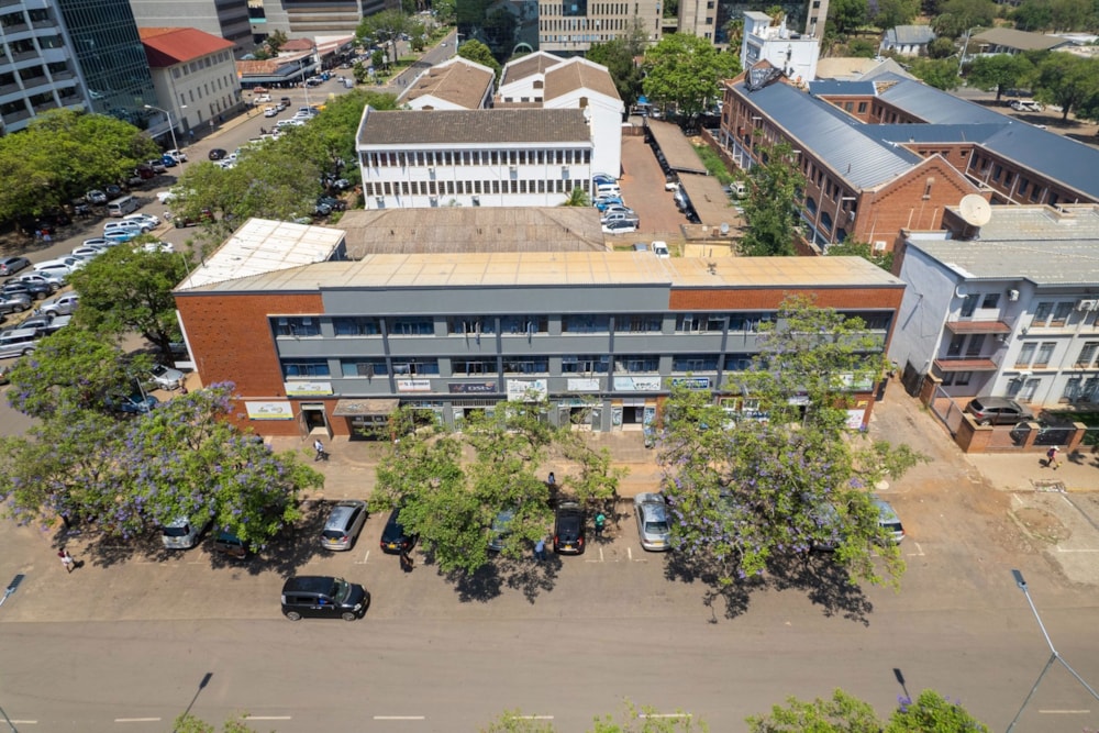Commercial Building for sale in Harare CBD, Zimbabwe - 3ZB1686060