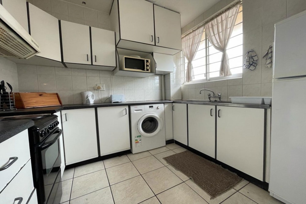 Apartment to rent in Amanzimtoti - 1WB1719918 Apartment to rent in Amanzimtoti - 1WB1719918