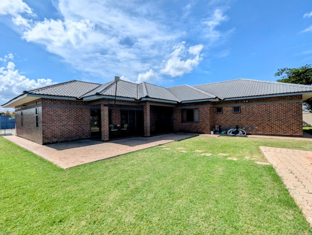 Single-storey house to rent in Kalulushi, Zambia - 3ZA1686392 Single-storey house to rent in Kalulushi, Zambia - 3ZA1686392