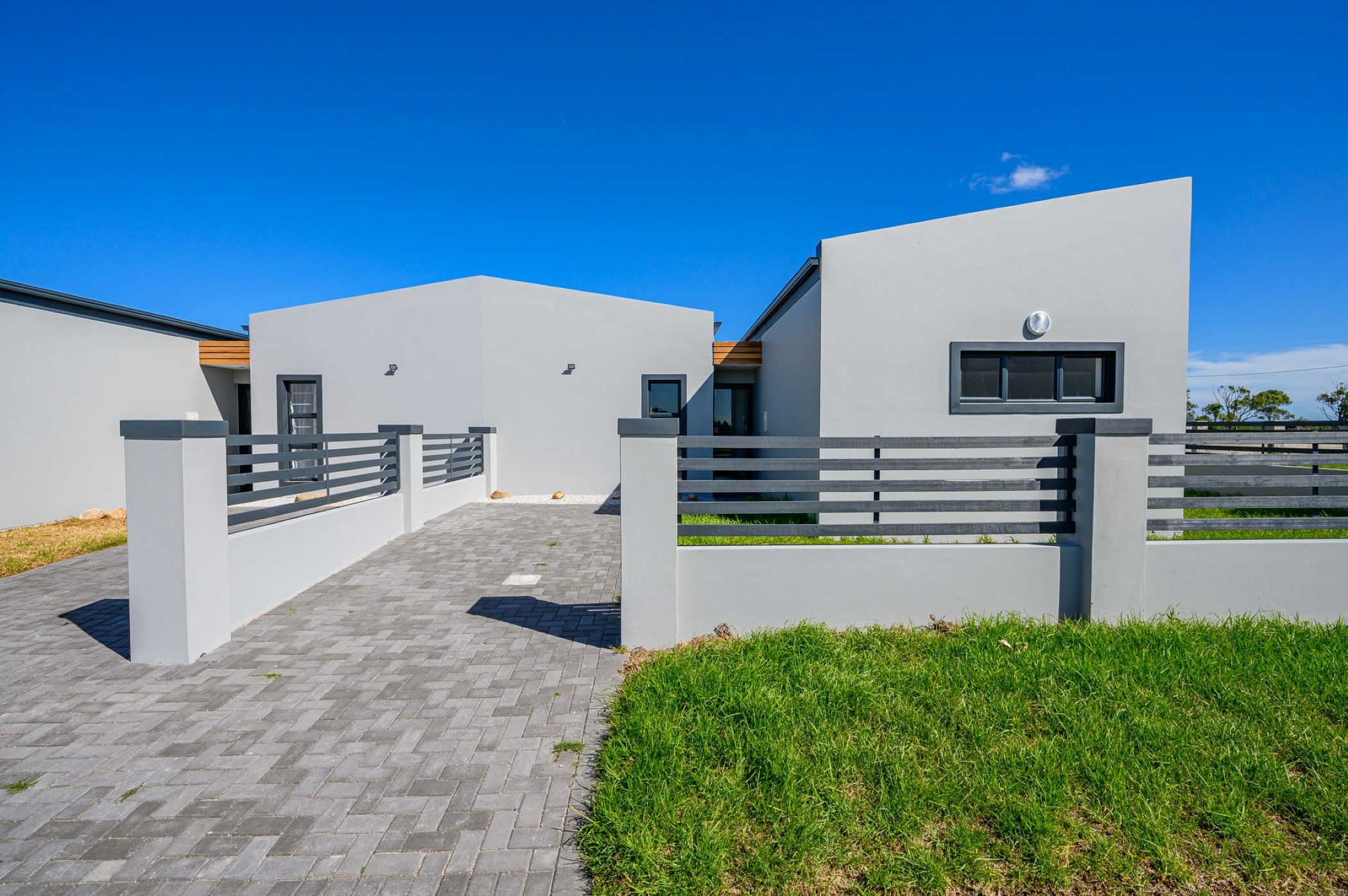 House for sale in Parsons Vlei - 1PLZ1686173